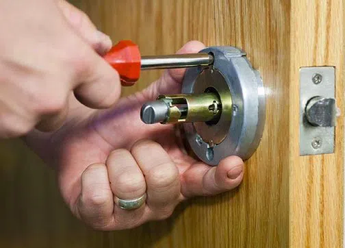 Super Locksmith Services Newport, KY 859-818-0006 Super Locksmith Services Newport, KY 859-818-0006 - 29-13